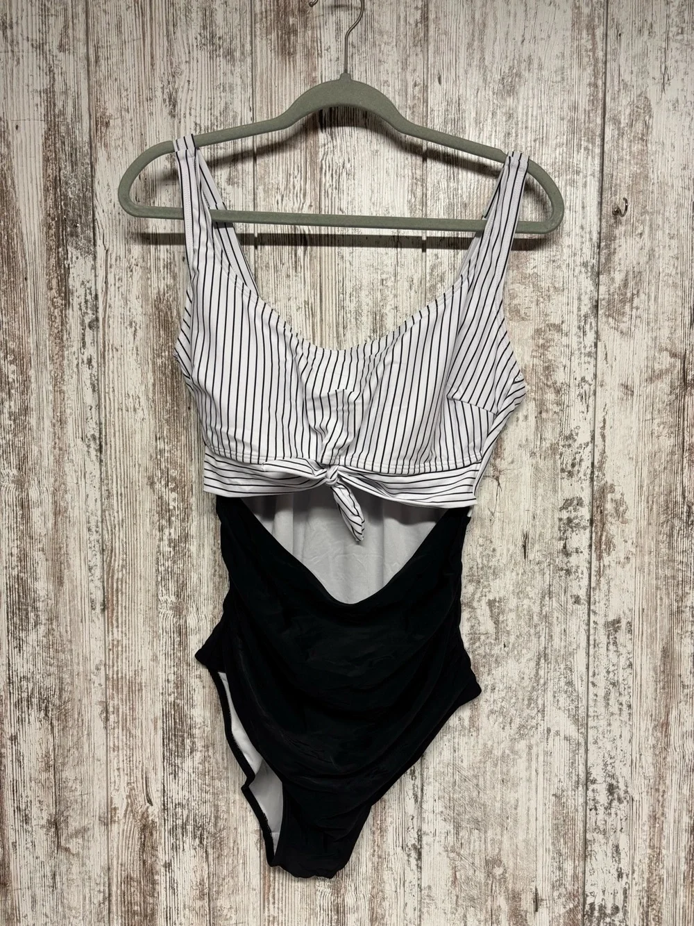 Eomenie one piece